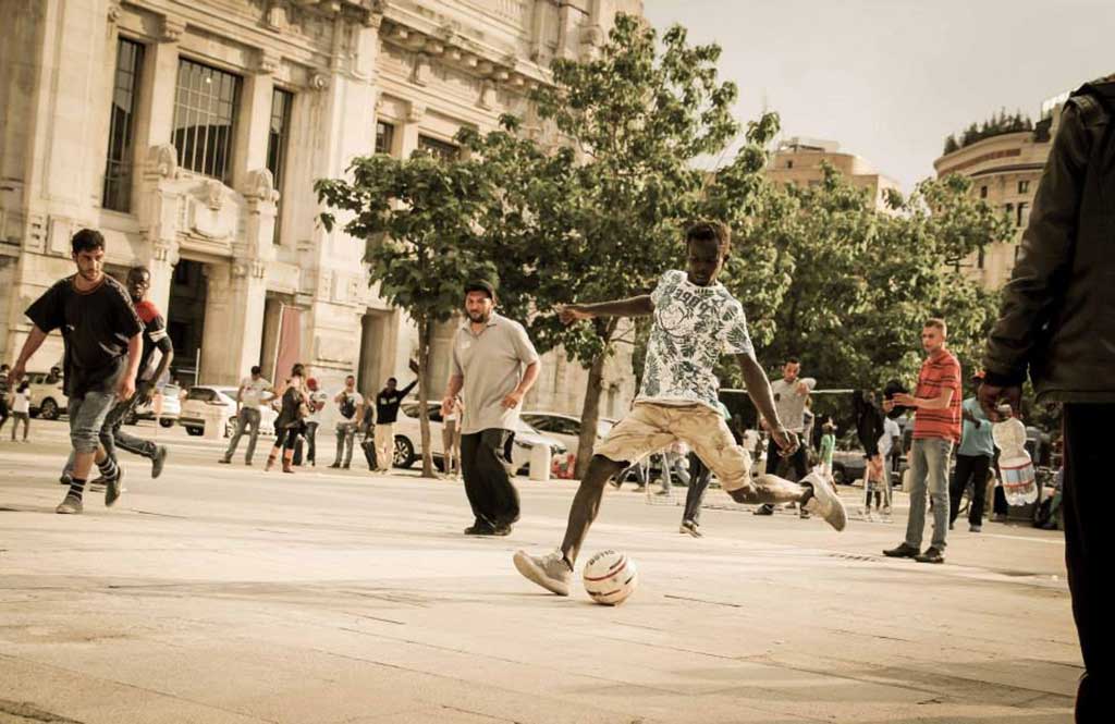 Giugno Un Calcio Al Razzismo Razzismo Brutta Storia